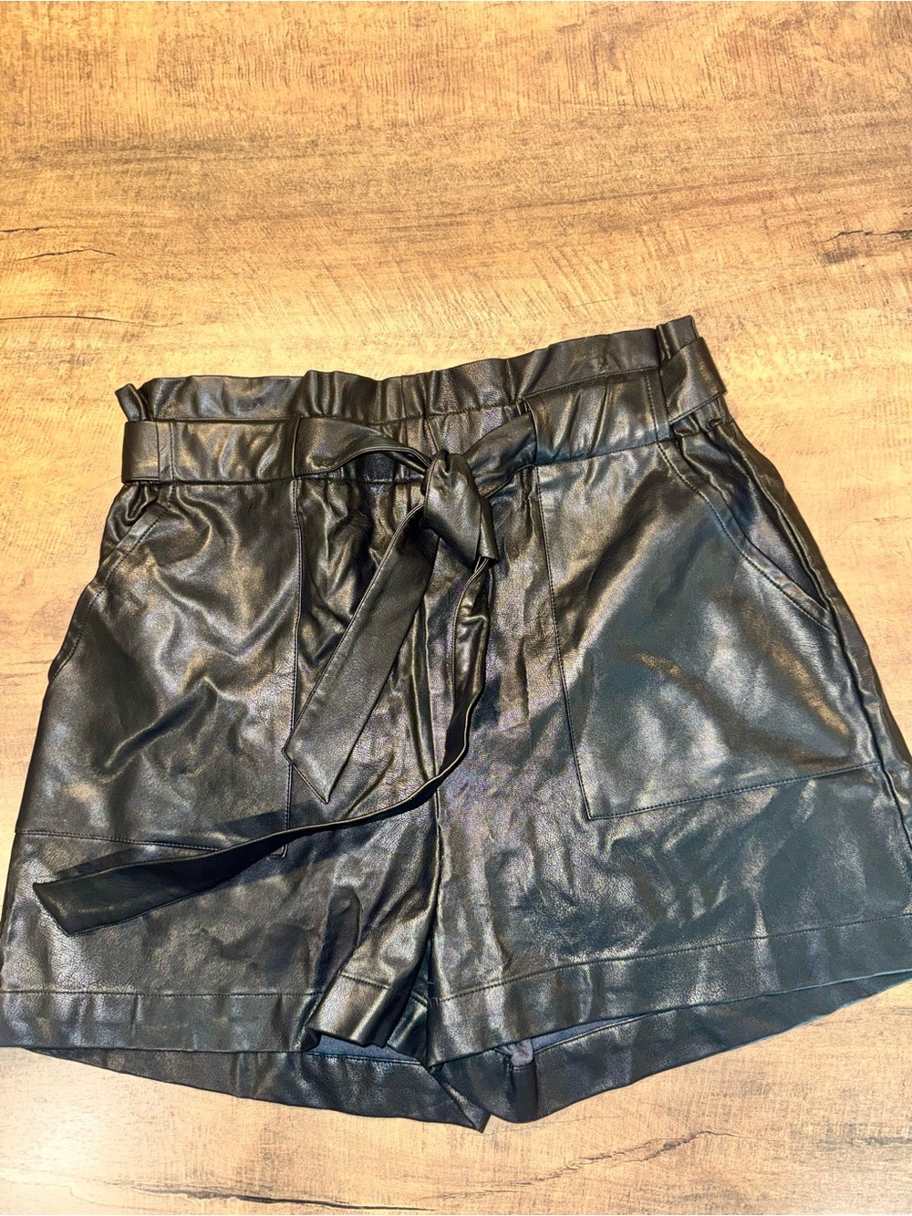 HYFVE Black Faux Leather Paperbag Waist Shorts Size Large